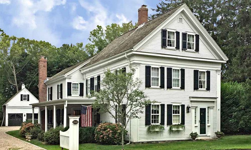 Shutters in Historical Renovations: Preserving Charm While&nbsp;Upgrading